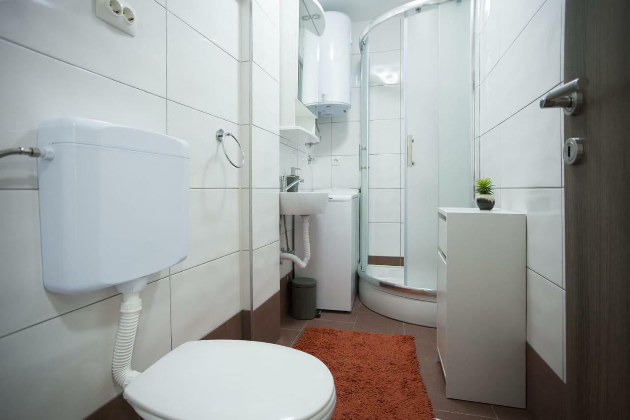 Apartman Leona Kaštela Exteriér fotografie